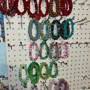 Kizzit- pick your own bracelet live