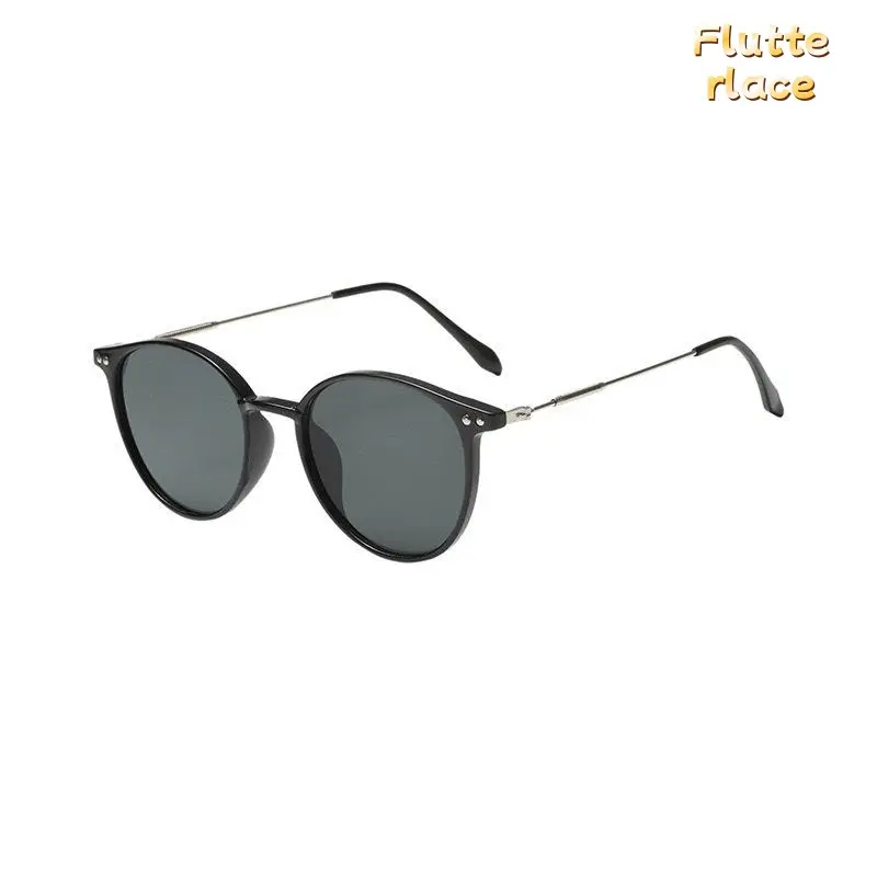 Vintage Round Frame Sunglasses for Women & Men, Classic Retro Fashion Shades, Trendy Casual UV Protection Eyewear, TikTok Viral Style Sunglasses for Beach, Travel, Outdoor Activities & Daily Wear