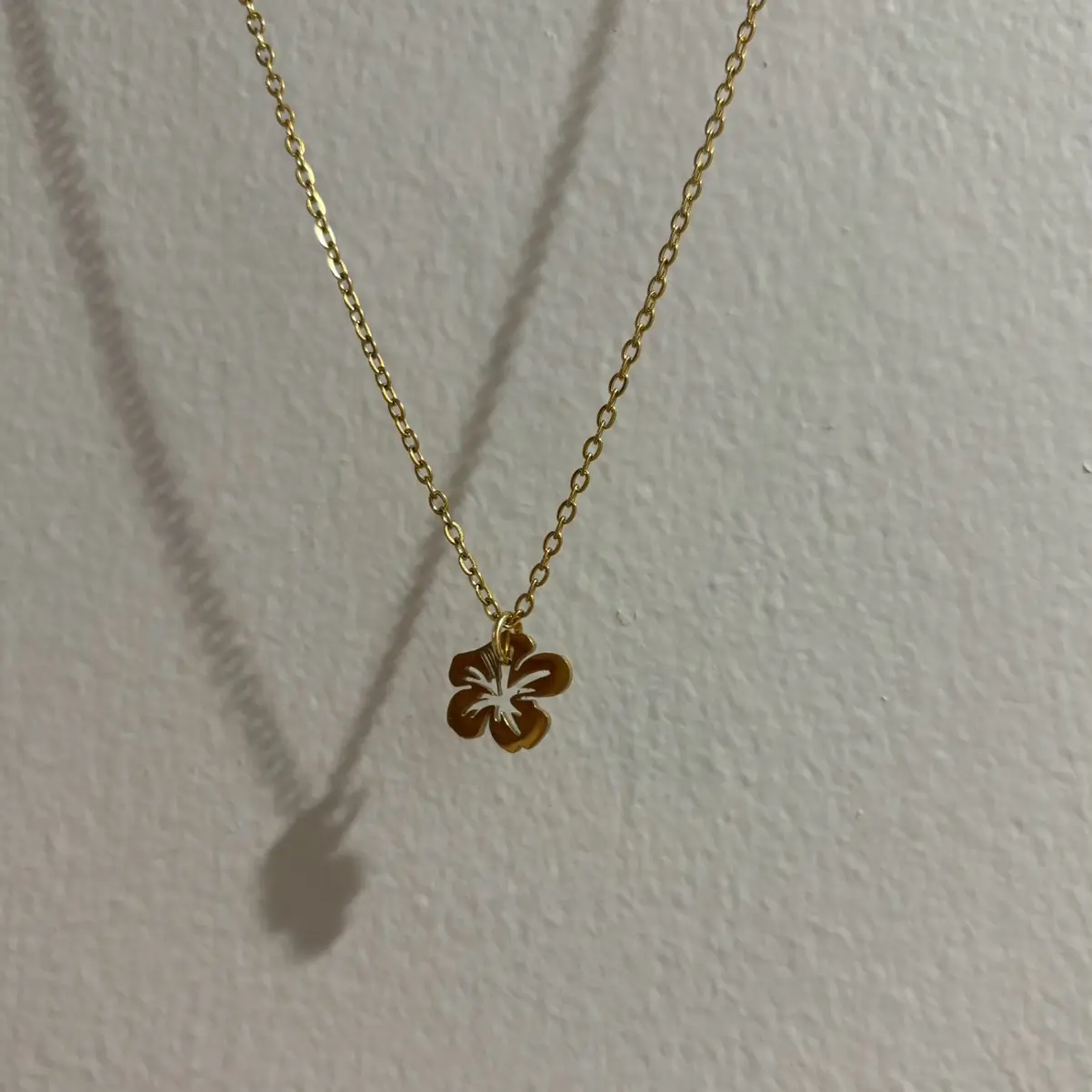 Hawaiian Hibiscus Necklace