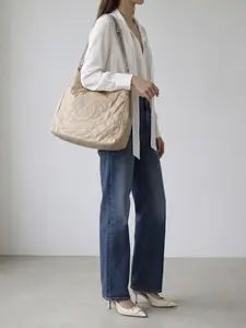 Pre-owned CHANEL Leather Shoulder Bags Sea Hit Hobo