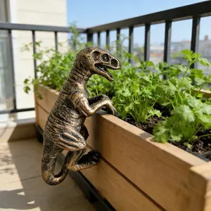 Mini Climbing Dinosaur Resin Statue, Vintage Industrial Style, Realistic Texture Hanging Design, Home Garden Decoration, Unique Decor Lover