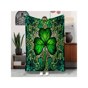 1pc, Cozy Cloverleaf Blanket, 4 Seasons, Allergen-Free, Anti-Tear, Digital Print, Polyester, 200-250g, Flannel, Knit, Geometric Pattern, Green, For Sofa, Bed, Office Nap, Outdoor Camping, Travel - Washable Only-30*40in