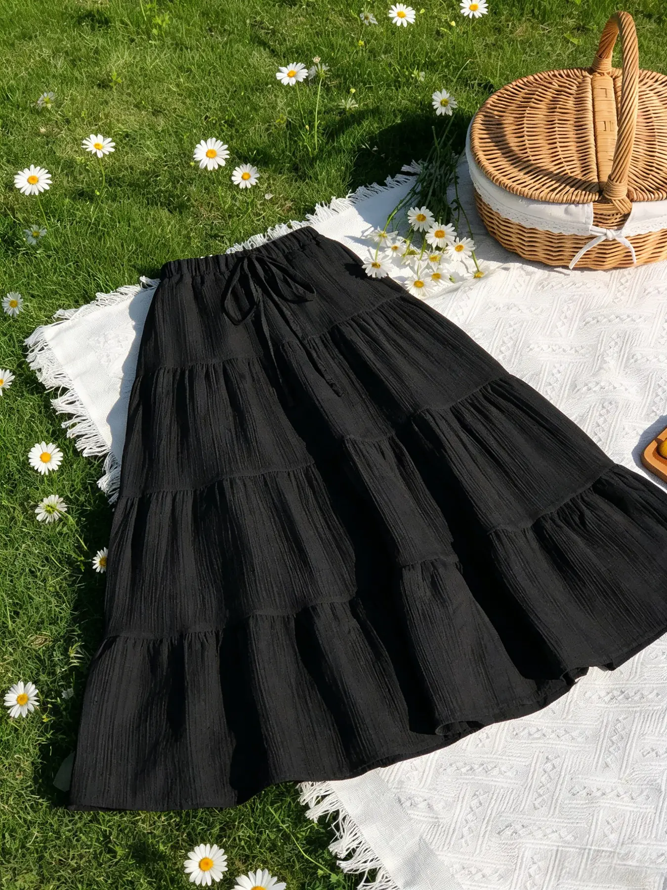 Multi-Layer Ruffled Long Skirt, High-Waisted Elastic Design, Slimming Fit, Casual Style, All Seasons, Natural Waist, Plain Pattern, Womenswear, Bottom