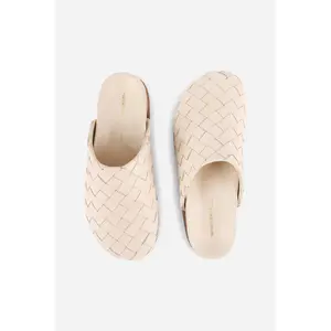 AGGIE SLIP ON MULE