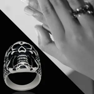 Unique Rose-Claw Skull Ring | Stainless Steel Casting Rings