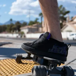 SHARK ELECTRIC SKATEBOARD - RECHARGE WITH 80MM SHARK WHEELS