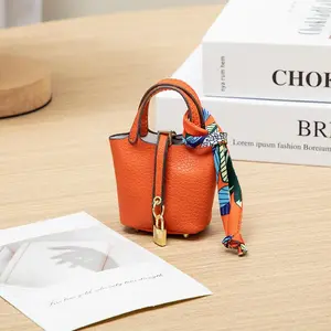 Mini Vegetable Basket Bag Pendant, High-Quality Leather Car Keychain, Earphone Bag Pendant with Colorful Strap – The Best Gift for Your Girlfriend