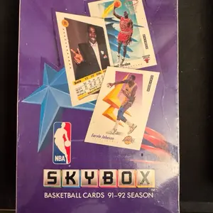 Skybox 1991-92 NBA Basketball Series 1 Trading Cards 91-92 Season Officially Licensed Collectible Sports Memorabilia