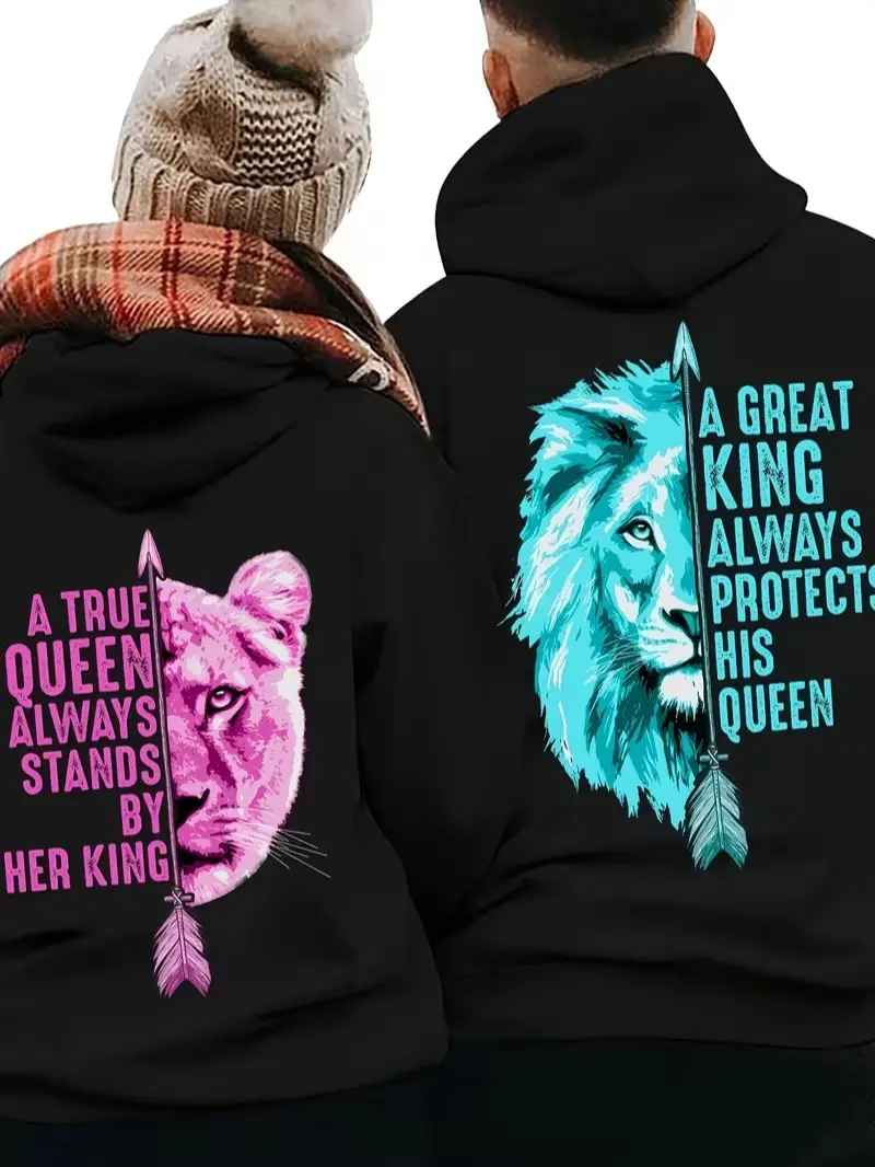 1PC A True Queen Stands By Her King Lioness Back Print Fleece Pullover Hoodie, Meaningful Quote Streetwear Long Sleeve Sweatshirt For All Seasons