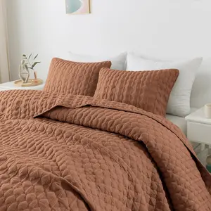 Burnt Orange Quilts Queen Size Sets with 2 Pillow Shams, Red Lightweight Bedspread Coverlet, Quilted Thin Comforter Cover for, 3, 90x90 inches