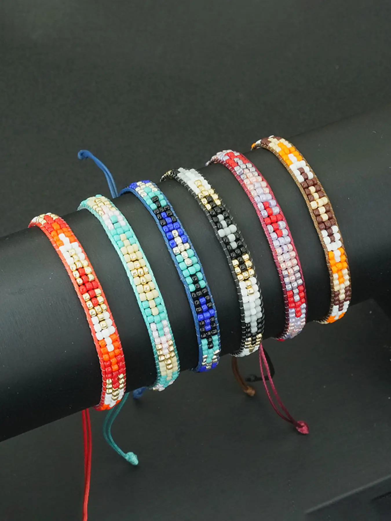 Adjustable Seed Bead Cross Bracelet, Colorful Friendship Jewelry, Bohemian Style Woven Cuff, Unisex Fashion Accessory, Fashionable Bracelet