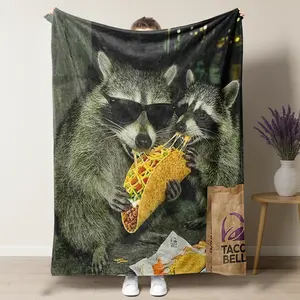 Cool Raccoon Sombrero Taco Soft Flannel Blanket,Funny Mexican Night Street Food Cozy Throw Blanket,Raccoon Eating Taco Graphic Blanket,Funny Pet Decor for Sofa Bedroom Dorm Couch Office