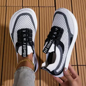 Wide-toe barefoot shoes, wear-resistant and non-slip, white skate shoes