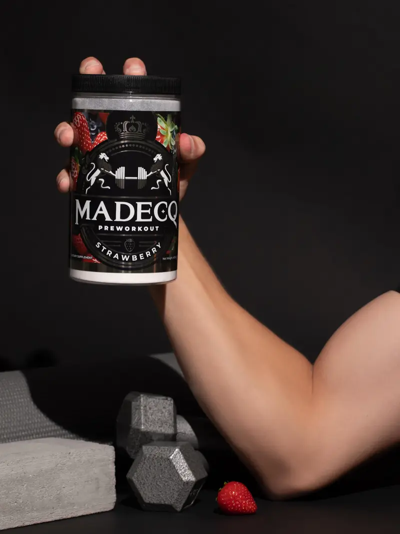 MADECQ Most Healthy Pre-Workout - 8 Natural Ingredients - 30 Servings - Strawberry Flavor - FDA Regulated - No Artificial Sweeteners or Colors - Fitness Supplement