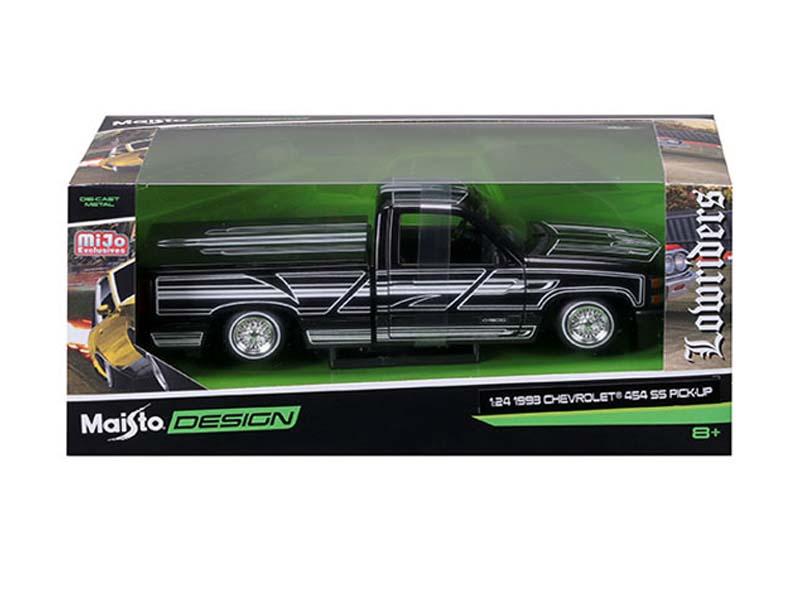 1993 Chevrolet 454 SS Pickup Lowrider – Black (Design Lowriders) Diecast 1:24 Scale Model - Maisto 32550BK