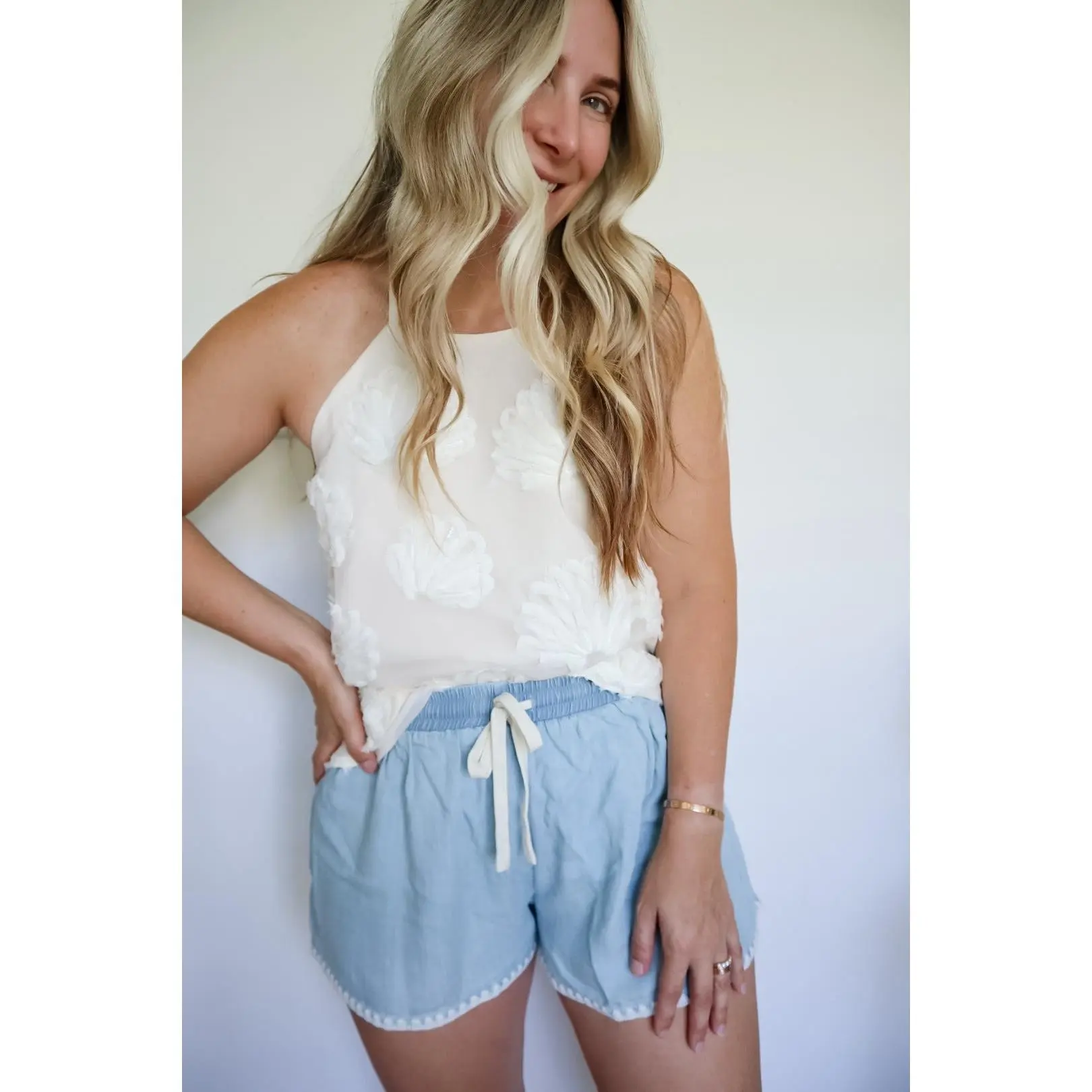 Blaire Seashell Appliqué Halter Top: Chic White Vacation Blouse