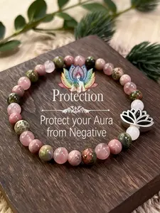 Bohemian Crystal Bracelet Natural Stone Lotus Hand Chain, All Season Boho Style, Organic Glass Material, No Choking Hazard