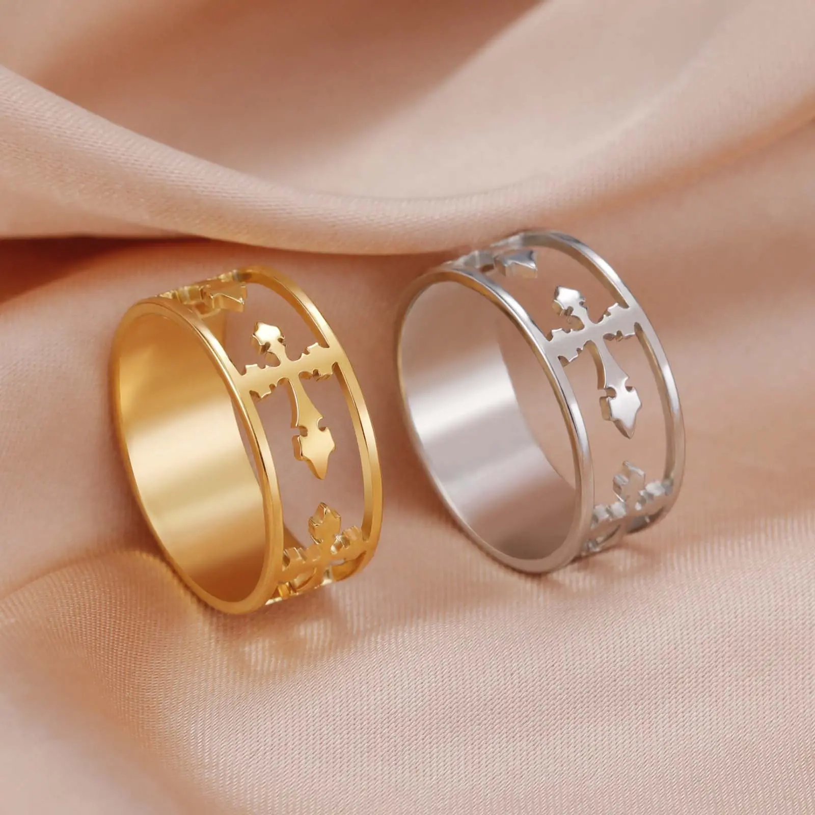 Stainless steel half-openwork cross stainless steel couple ring, fashionable and versatile, suitable for parties and gifts.