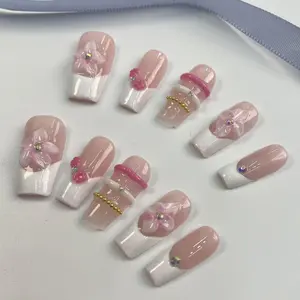 Judy-Choose various styles of nail art in the live streaming room and mix and match freely