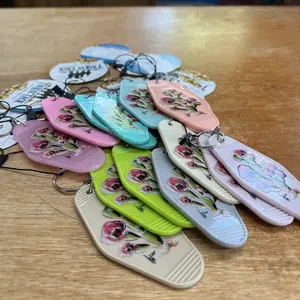 HD West Vintage Western Floral Motel Keychains