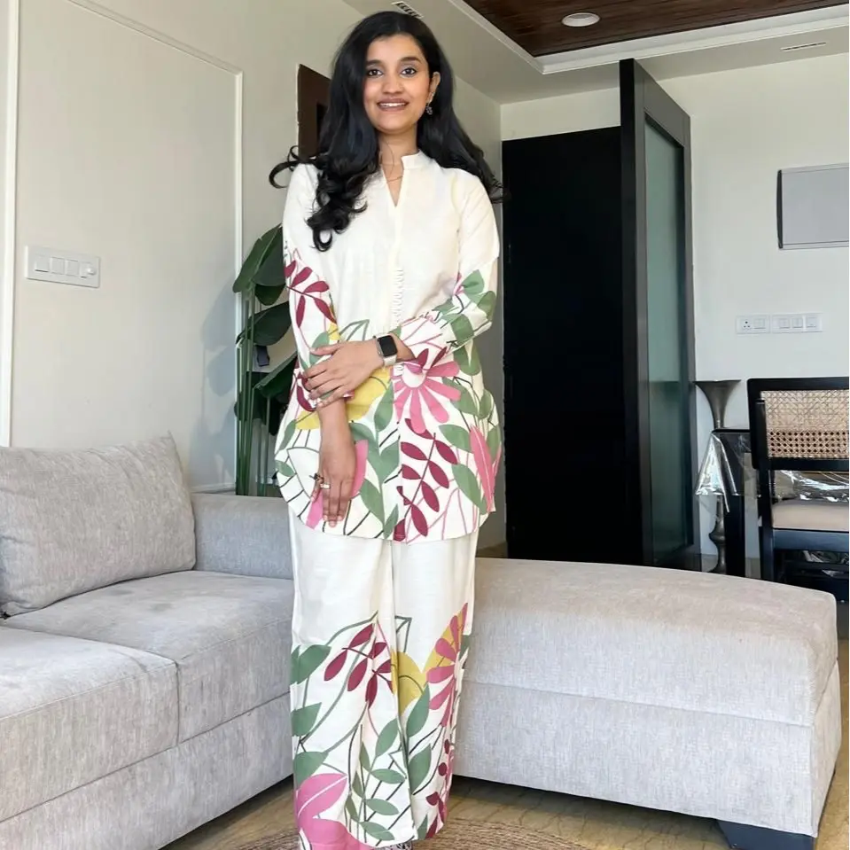 Women's Cotton Flex Printed Fit Co-ord Set - Floral V-neck 3/4 Sleeves Kurta, Calf-Length Pants with Pockets, Soft Breathable Fabric for Evening Casual & Office Wear, Elegant Womenswear Suit