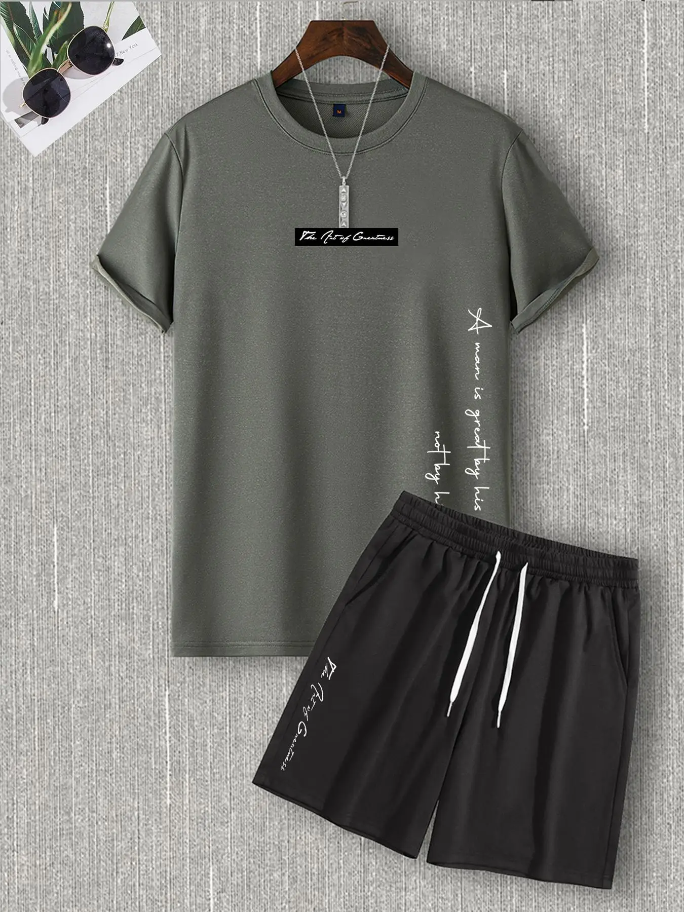 Two-Piece Set Men's Letter Print Co-ord Set, Casual Short Sleeve Tee & Drawstring Pocket Shorts Set, Summer Clothes, Men Two-Piece Outfits