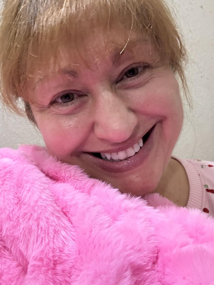 Item: Cotton Candy, Medium