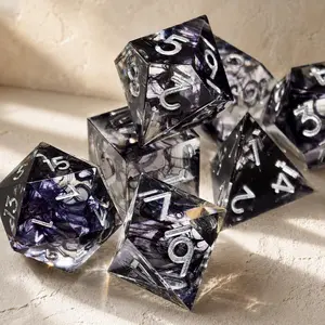 7 Piece Resin Dice Set, Ice Texture Cloud Pattern, Semi-Transparent Base, Silver Color Numbers, D&d Coc Mtg Tabletop Games