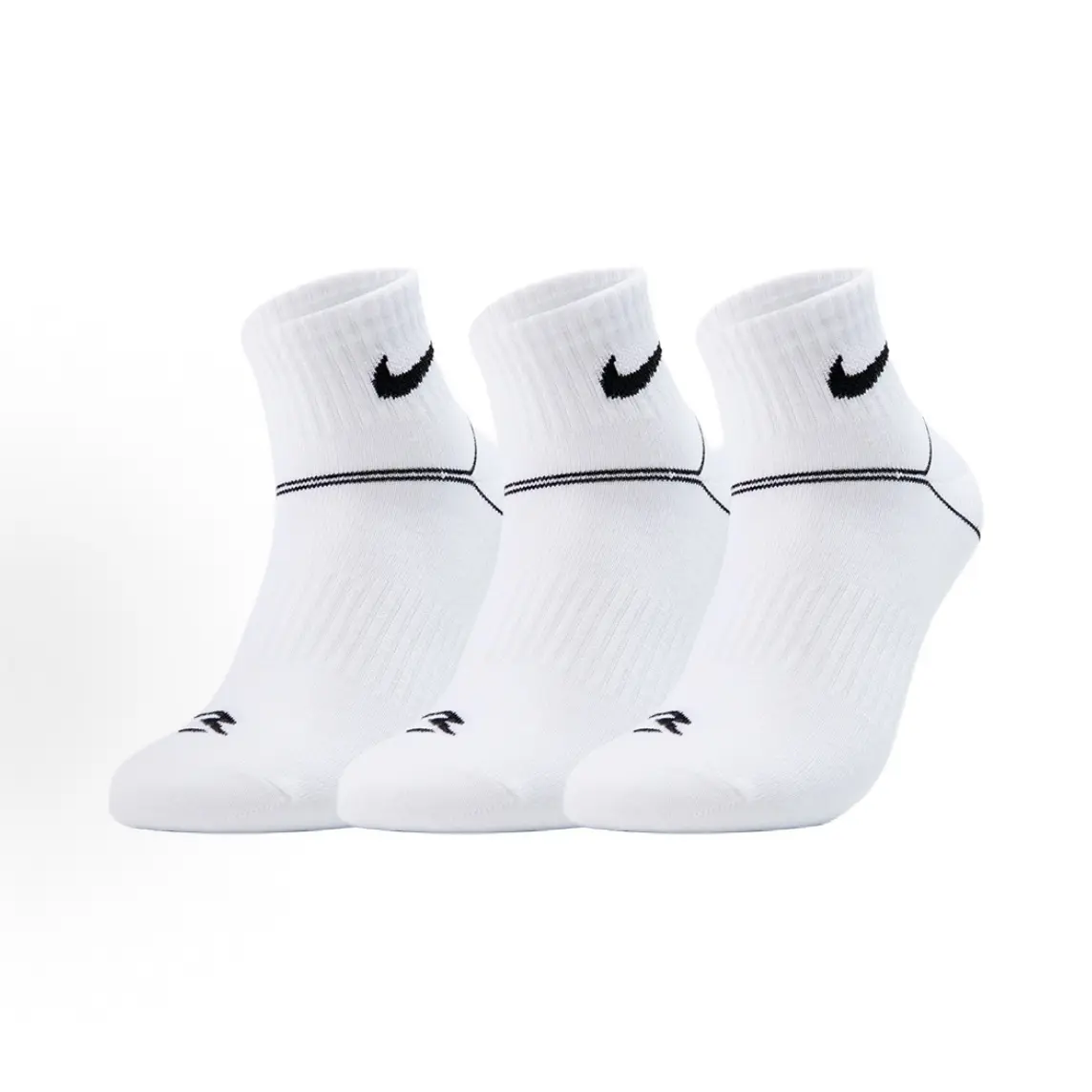 Nike Women’s Athletic Socks – 3-Pack, Comfortable & Durable, Ideal for Everyday Wear, Available in Multiple Colors, Unisex