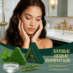 4pcs Cypress Leaf Usman Grass Shampoo Soap, with herbal fragrance, naturally controls oil, is refreshing and voluminous, moisturizes and makes hair soft and smooth, without being greasy and deeply nourishes. Ideal gift for special occasions.