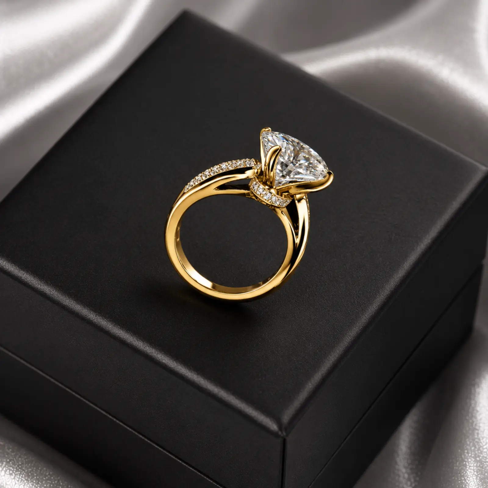Cubic Zirconia ring for women – Engagement ring, sparkling CZ jewelry for everyday wear, weddings, anniversaries, and gifts.