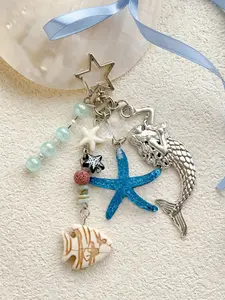 Mermaid Shell Starfish Keychain, Wind Bead Key Ring, Seashell Bag Charm, Unique Accessory for Bags and Keys, Stylish and Functional