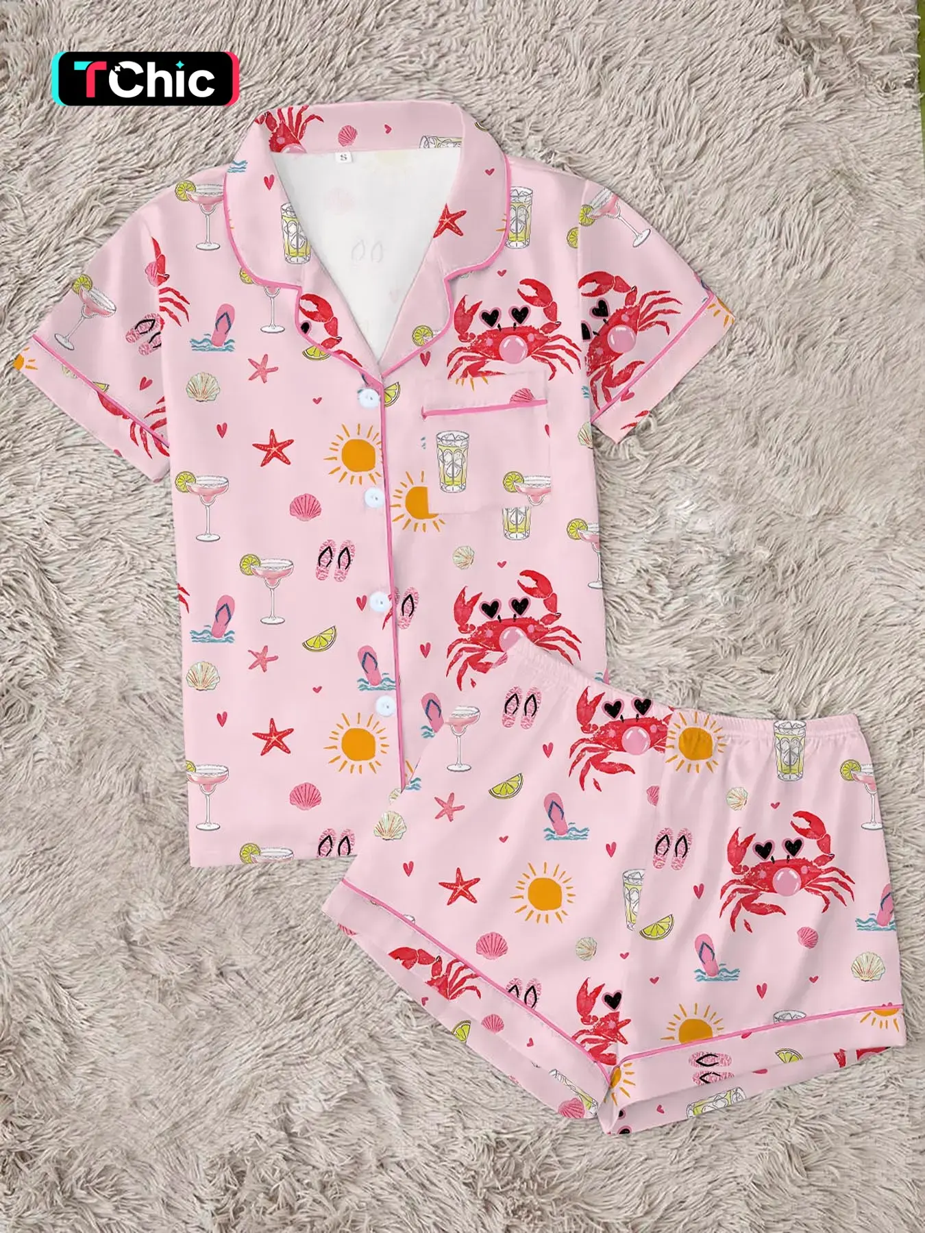 Women's Summer Beach Crab Print Pajama Set, 2-Piece Tropical Button-Down Short Sleeve Loungewear, Casual Summer Loungewear, Cute Pink Sleepwear with Cocktail, Sun & Heart Prints, Perfect for Summer Nights & Beach Vacation, Pajamas for Adults, Pyjamas