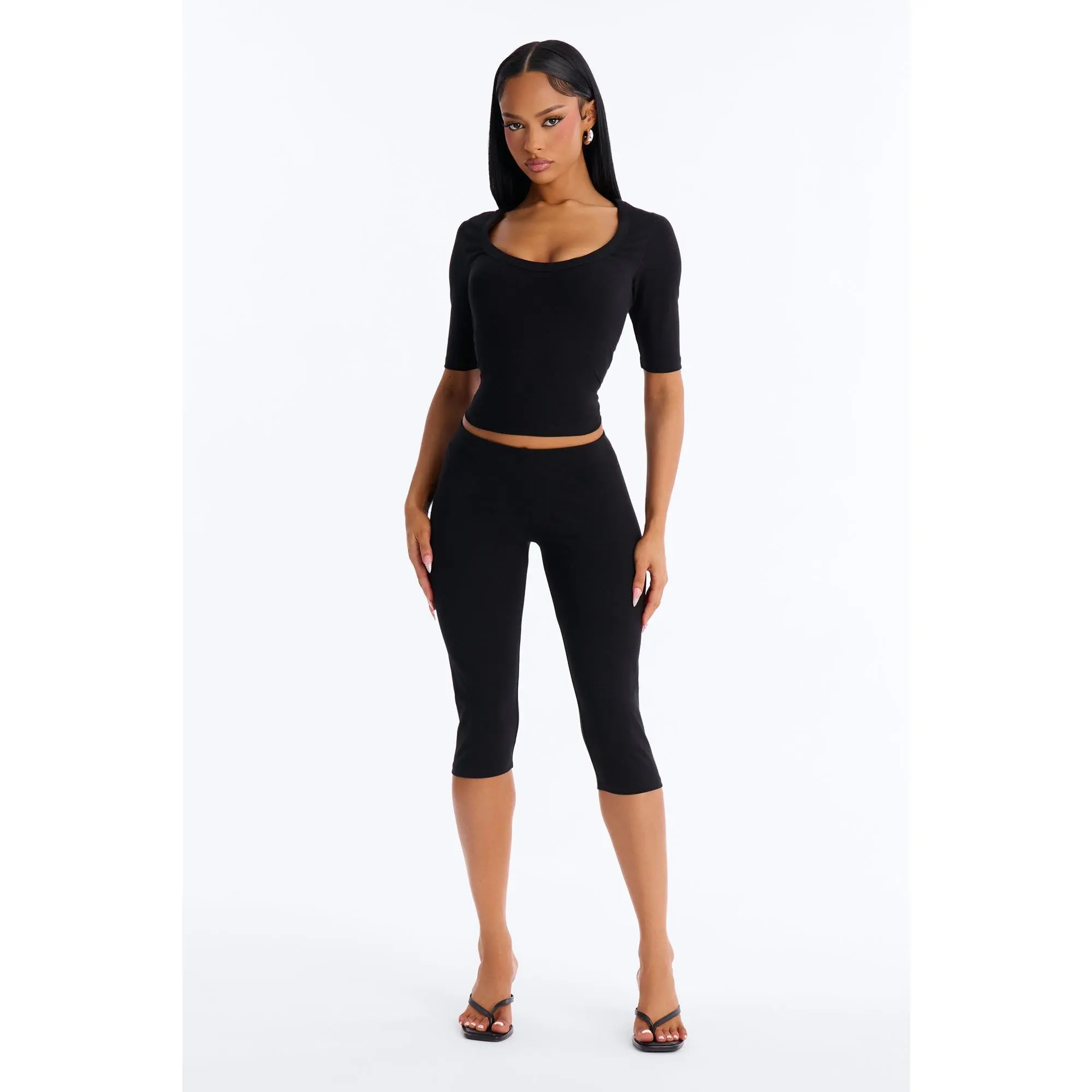Quinn Low Rise Pedal Pusher Capri Legging - Black Quinn Low Rise Pedal Pusher Capri Legging - Black
