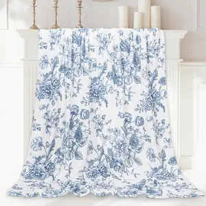 Blue Floral Theme Flannel Blanket, Warm and Plush, Lightweight, All-Season Use, Easy to Clean, Multiple Sizes Available, Flannel Throw Blankets