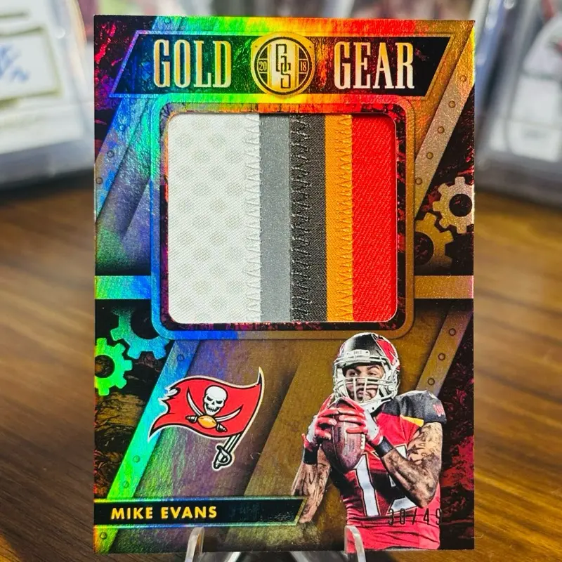 2023 Panini Gold Standard Gear #GG5 Mike Evans /49 PATCH 5 COLORS