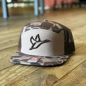 Brown Icon 7 Panel Bark Brown Duck Camo Hat | Combat Waterfowl