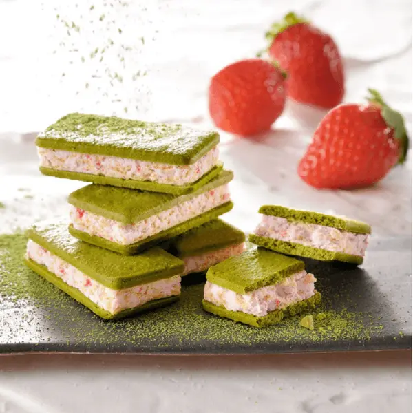 Kyoto Veneto Uji Matcha Strawberry Chocolate Sandwich Cookies - 6pc Pack - Kyoto Airport  Souvenir