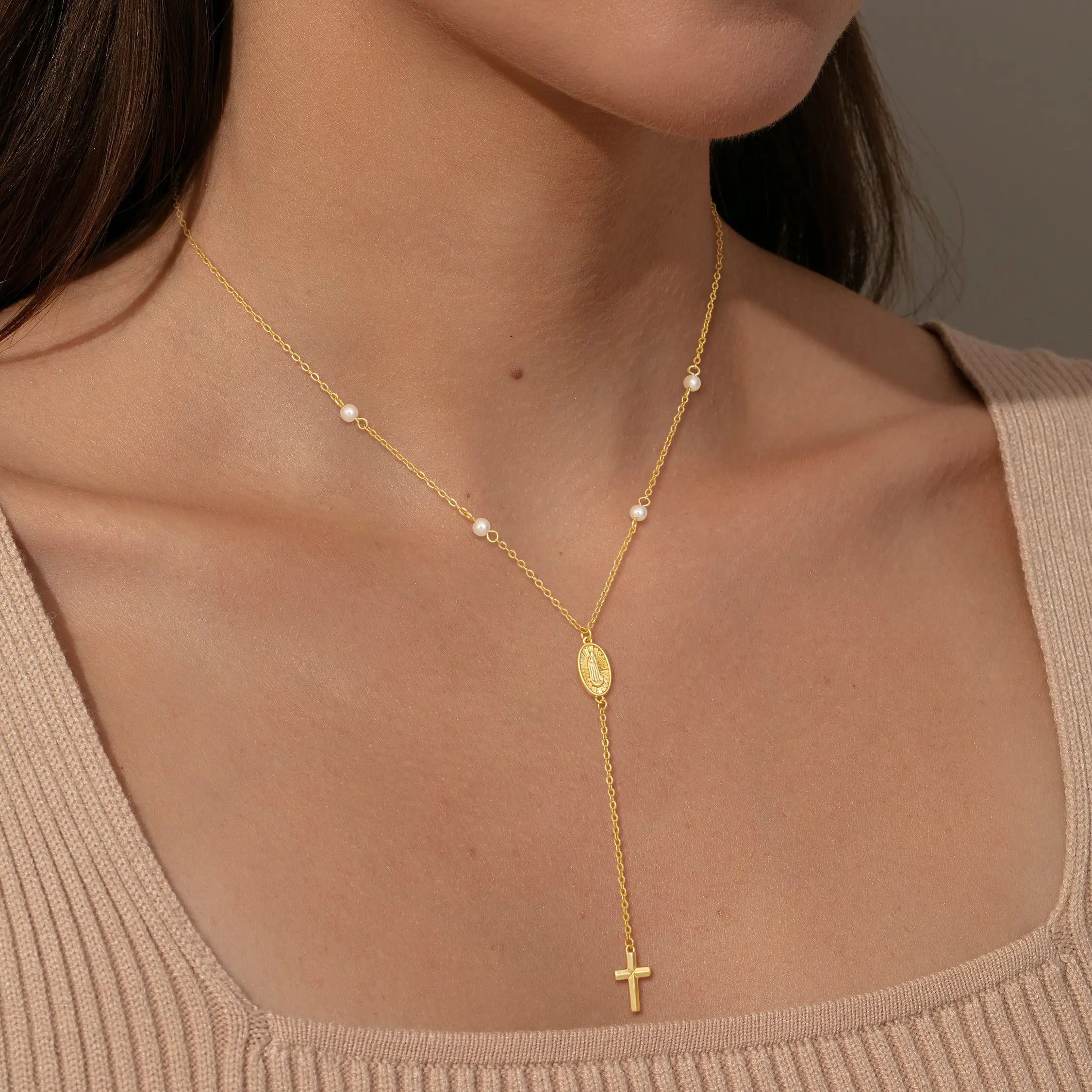 Moodear Cross Necklace for Women - Catholic Cross Pendant Simple Small Necklace for girl Trendy Jewelry Gifts