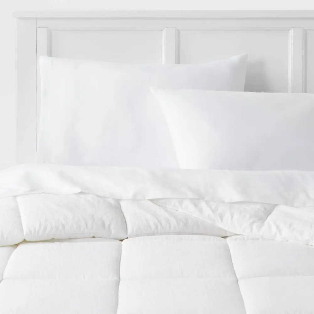 Full/Queen Down Alternative Washed Microfiber Reversible Comforter White - Room Essentials