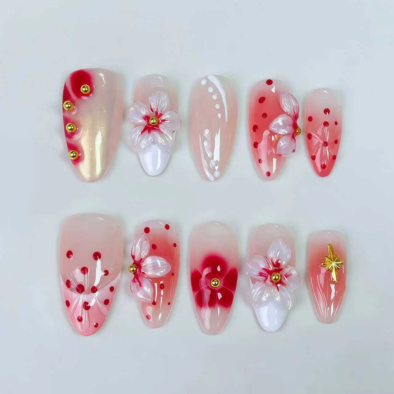 Handmade Press-On NailsEngraved almonds| acrylic press-on| fake nails | high quality 10 pcs|reusable nails|nail art|nail charm | Salon-Quality, Long-Lastinghigh qualityHoliday Nail Art for Everyday Wear or Gift