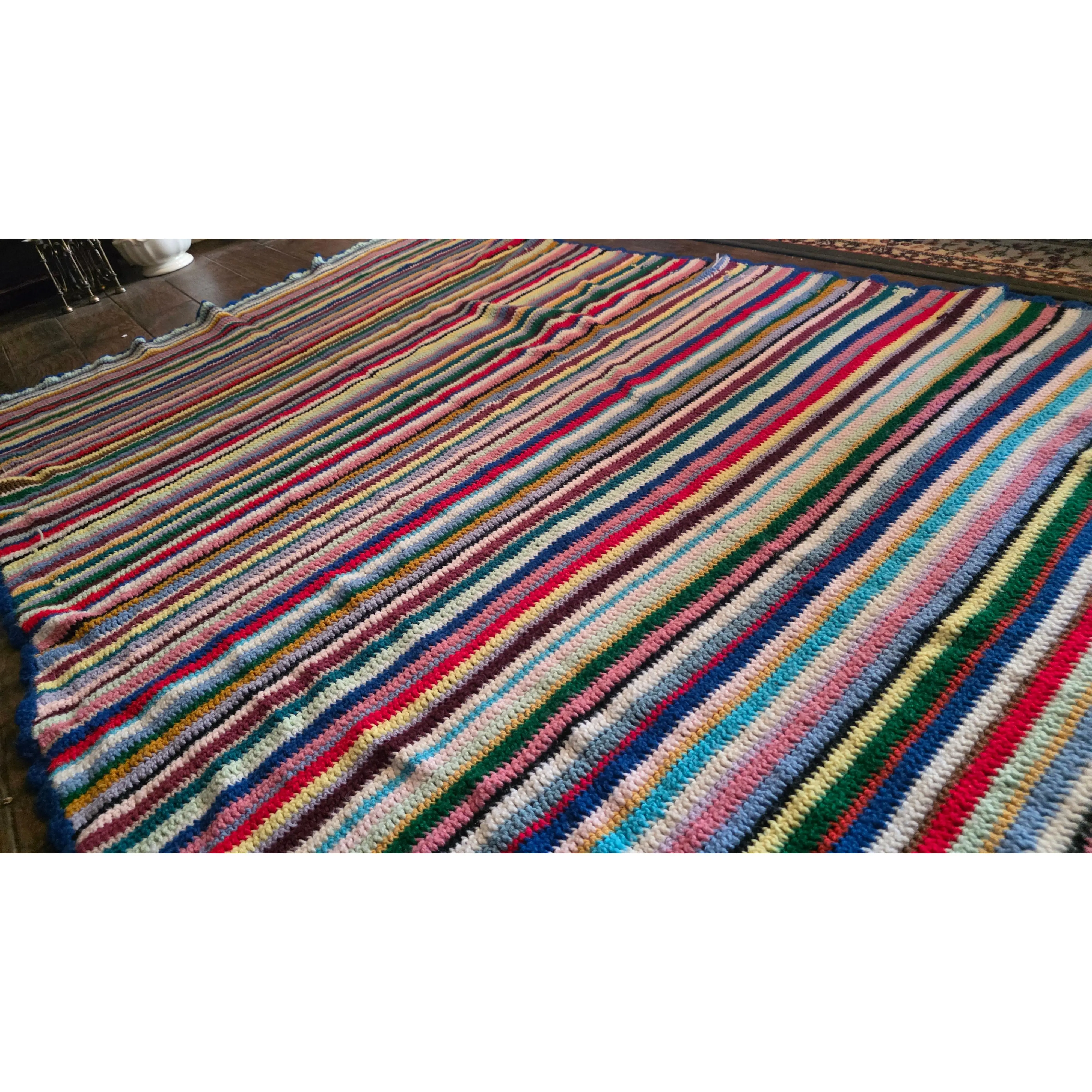 Vintage Handmade Crocheted Afghan Blanket Throw 84x53 Multicolor