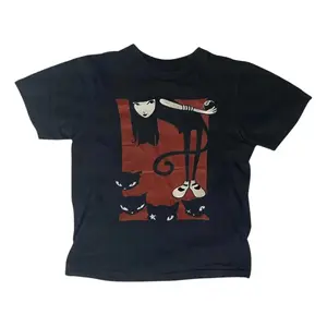 🎁[Graphic Tee]Women Cat Baby Tee Women 2000s Tops Y2k Style Clothes Emo Girls Baby Tees Punk Streetwear Grunge Crop Tops Women's Vintage T-Shirt Gift For Her, Casual Camiseta Verano Unisex Streetwear OOTD Retro Aesthetic Trendy Summer Top