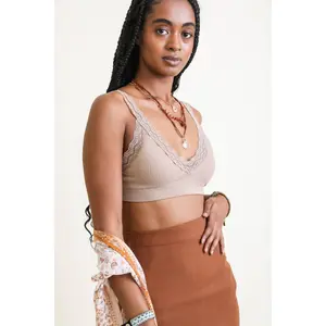 Romantic Lace Trim Padded Bralette - Plain Pattern, Removable Padding, 92% Nylon 8% Spandex