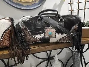 Handcrafted Luxury Leather Duffle - Timeless Travel Companion