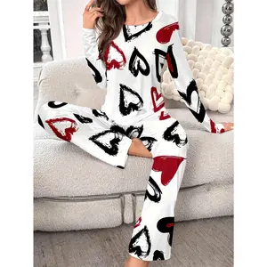 Autumn Pajamas Long Sleeve Wearable Set 2025 New Women's Pullover High-End Feel with Heart Print ling plus  size  fashion Cozy Christmas Matching