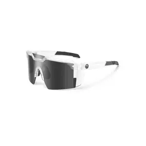 High Performance Tactical Sports Glasses, Photochromic Lens Eyewear, Lightweight Frame with Non-Slip Nose Pads, UV400 Full Sun Protection