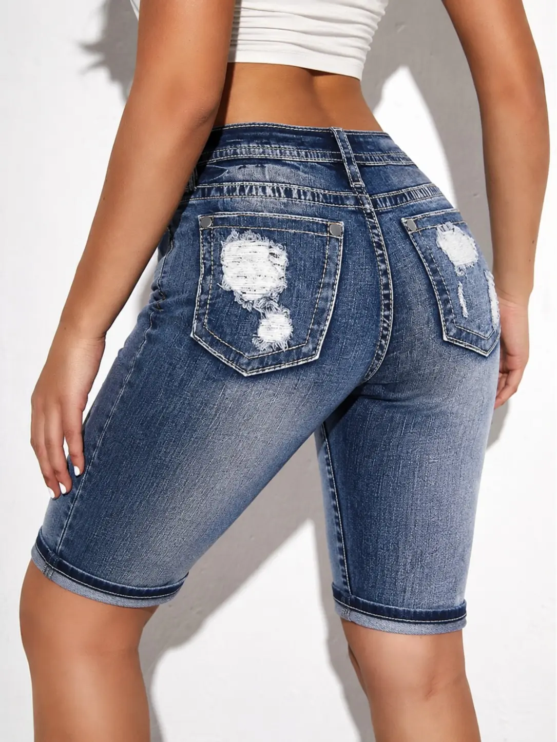 Women’s Mid-Waist Distressed Denim Shorts, Slim-Fit Womenswear Bottom for Summer Casual Wear
