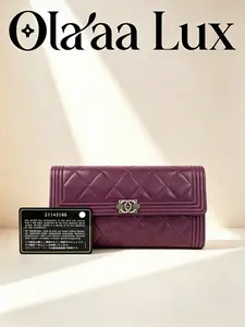Pre-owned CHANEL Dark Purple Boy Long Wallet, Quilted Lambskin Antique Silver CC Lock Flap Card PurseT25180560499
