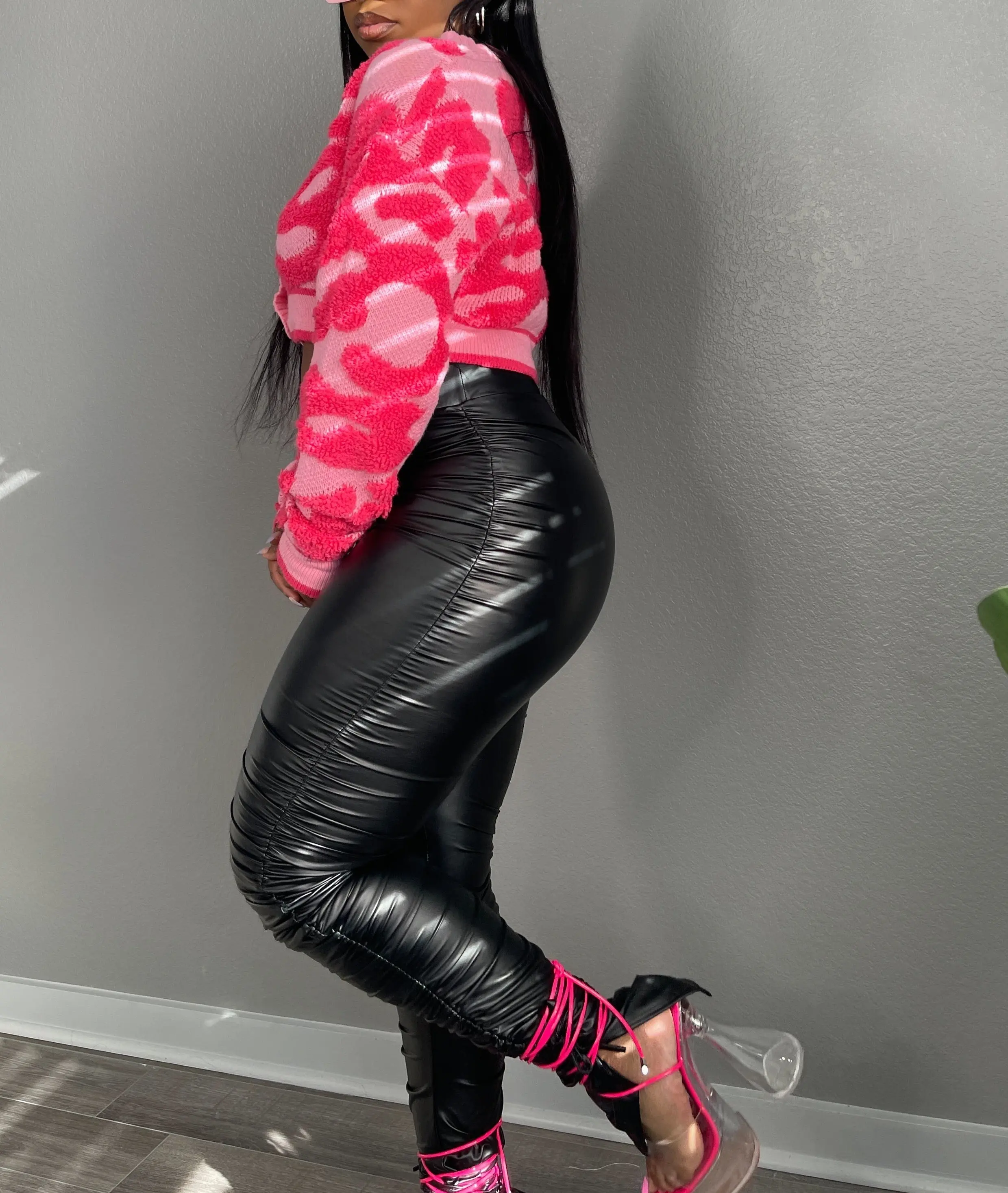 "LORI" RUCHED LEGGINGS